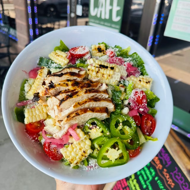 WEEKLY GRILLED CORN SUMMER SALAD (GF).