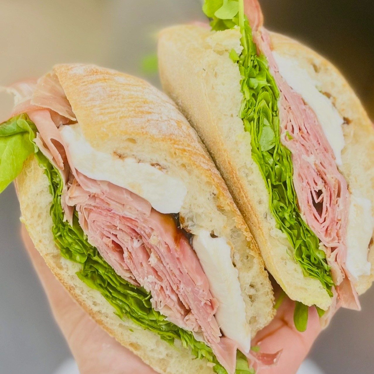 PROSCIUTTO & BURRATA.