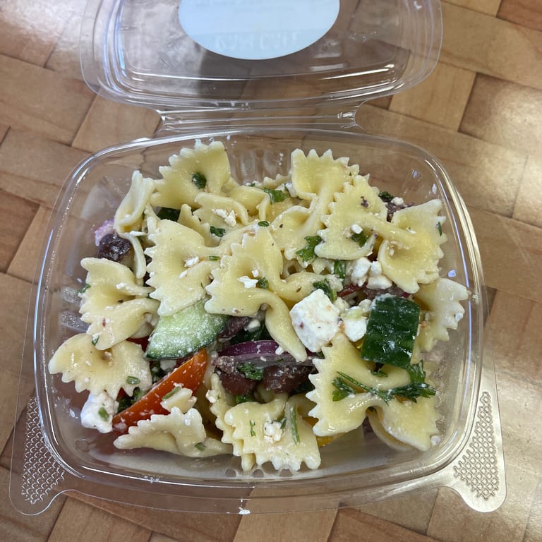 Delicious Greek Pasta Salad